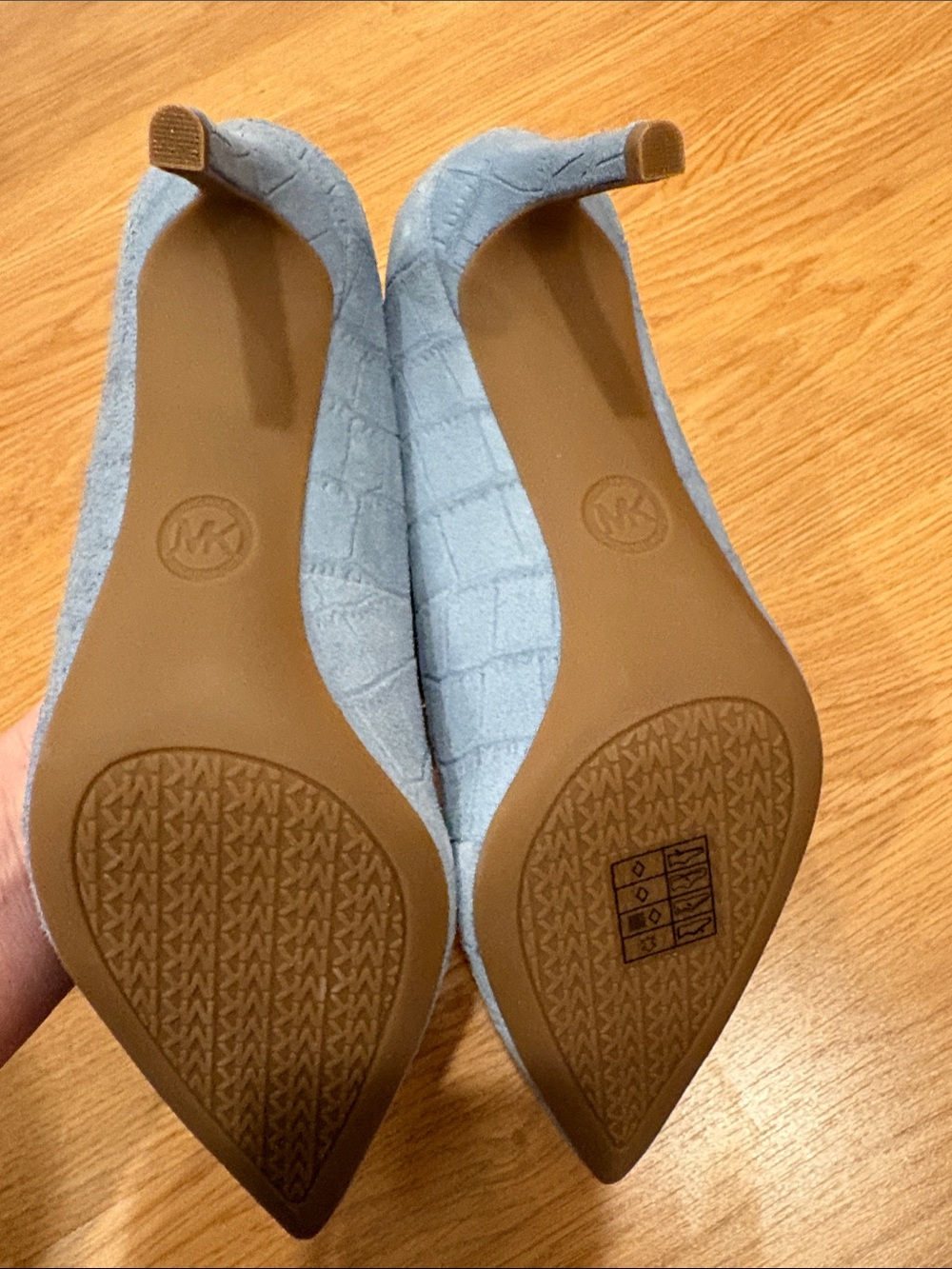 Michael Kors Powder Blue Pointed Toe Pumps - Picture 5 of 6